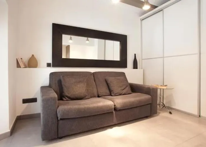 Barceloneta Apartment *